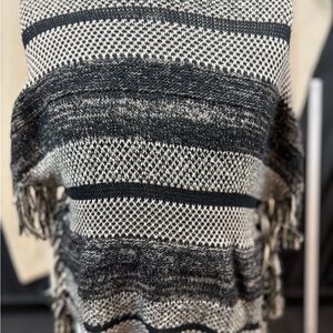 Lucky Brand Black and White Textured Knit